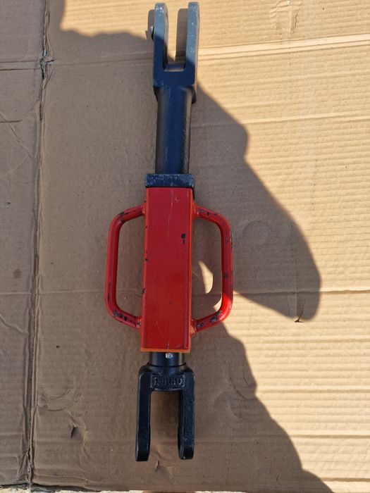 Ancora intinzator tractor fiat preț 165 lei bucata se poate trimite pr