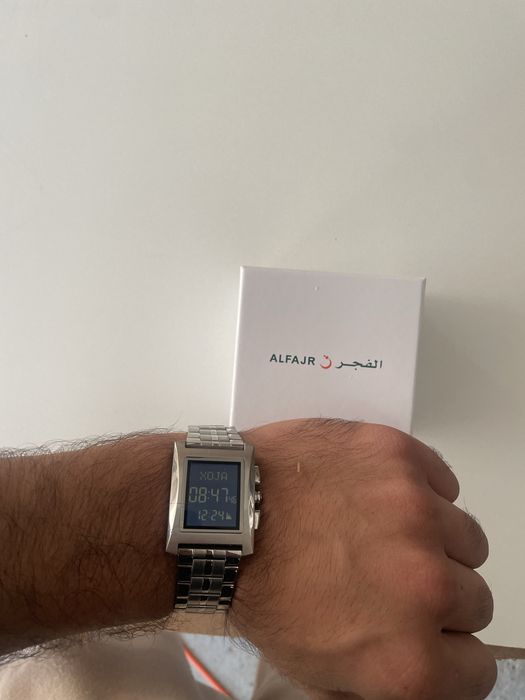 Часы al-fajr оригинал 100%