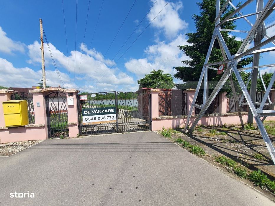 Vila cu 5 camere, 280 mp, livada pe rod, zona Valea Voievozilor