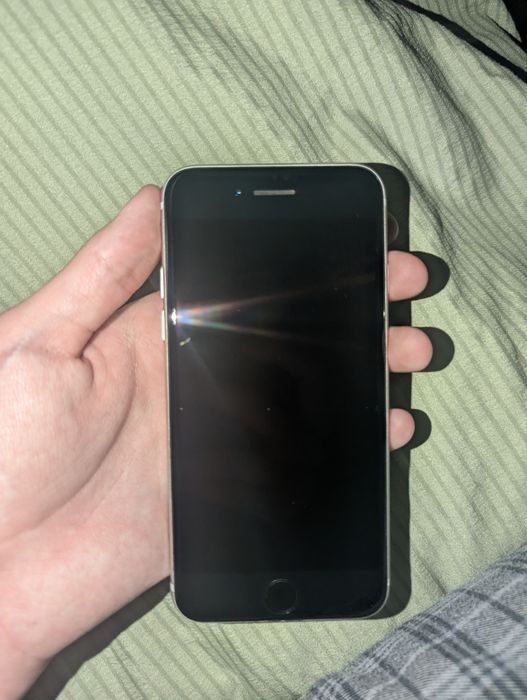 Iphone se 3 (2022), 128 gb