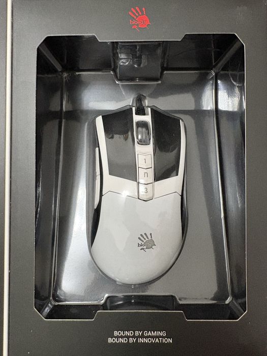 Мышь A4Tech Bloody W90 Max белый