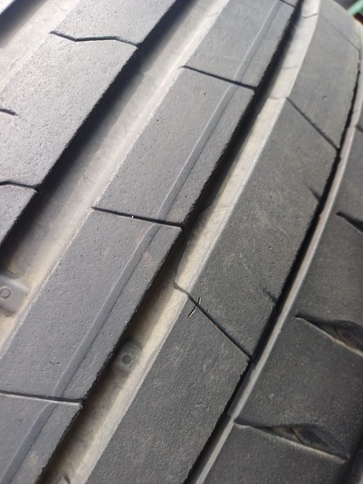 Гуми 245/40/19със275/35/19 Континентал