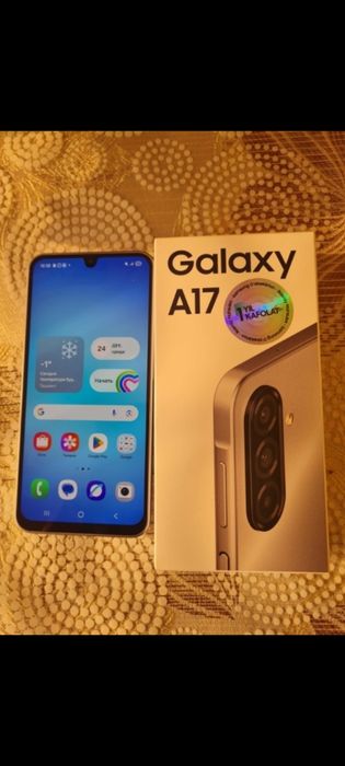 Samsung a17 sotiladi rangi oq