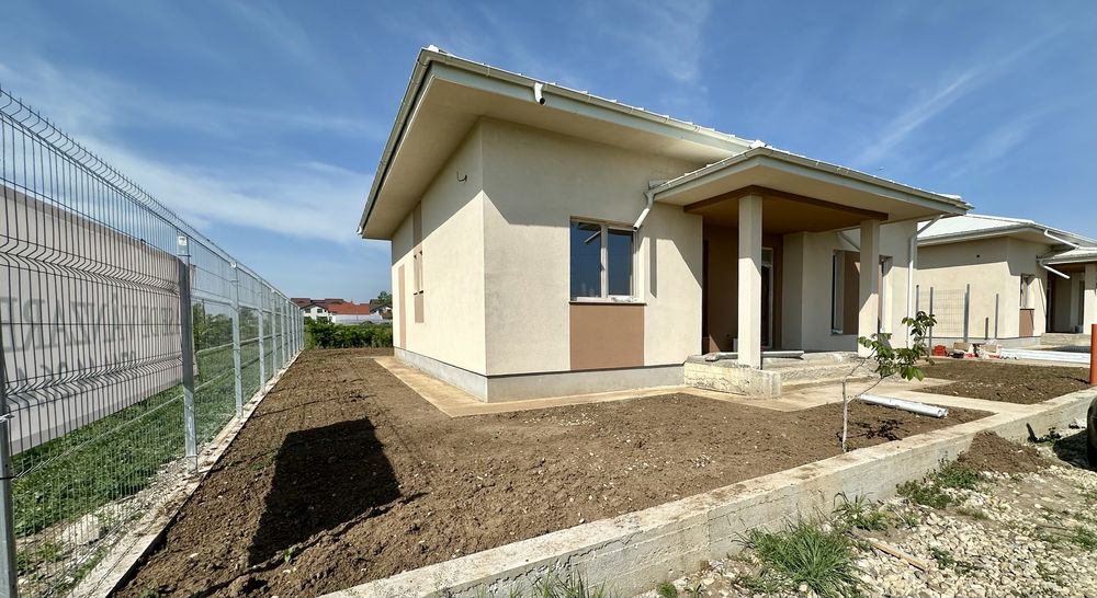 Particular Casă individuală P+M Gulia