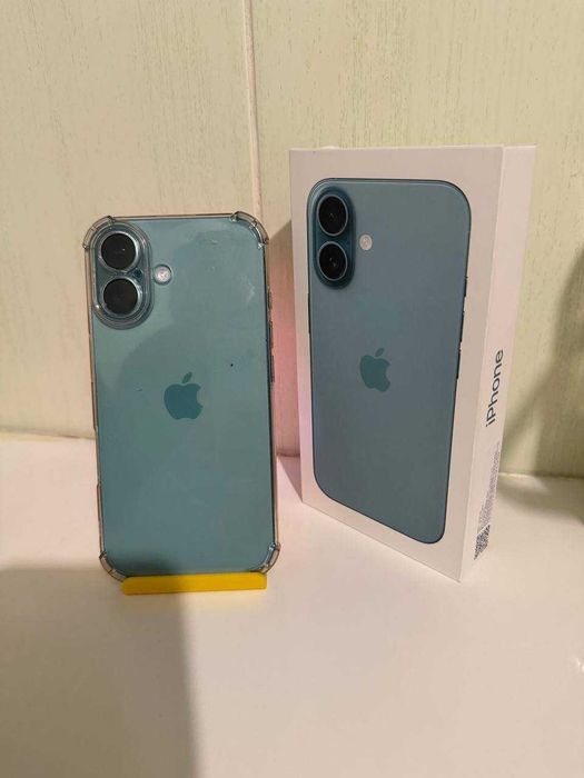 Iphone 16 зелёный 100% батарея
