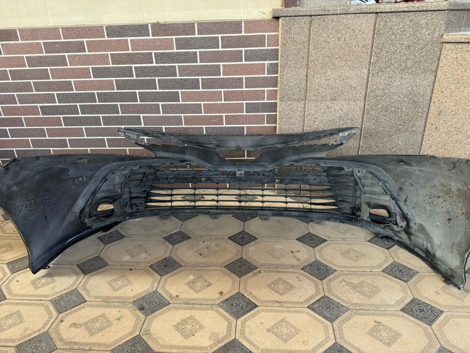 Продам бу оригинал бампер камри европеец 70