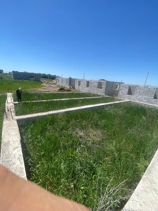 Срочно продается участок 6 соток с фундаментом 12*50 город .Талгар