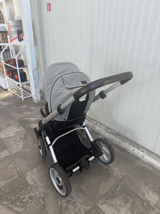 Бебешка количка Mutsy Evo