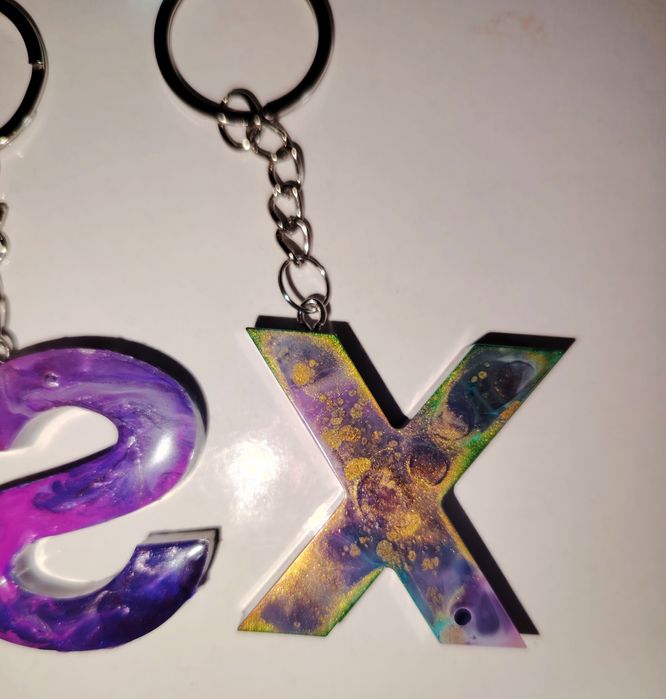 Ключодържатели "буква" от епоксидна смола