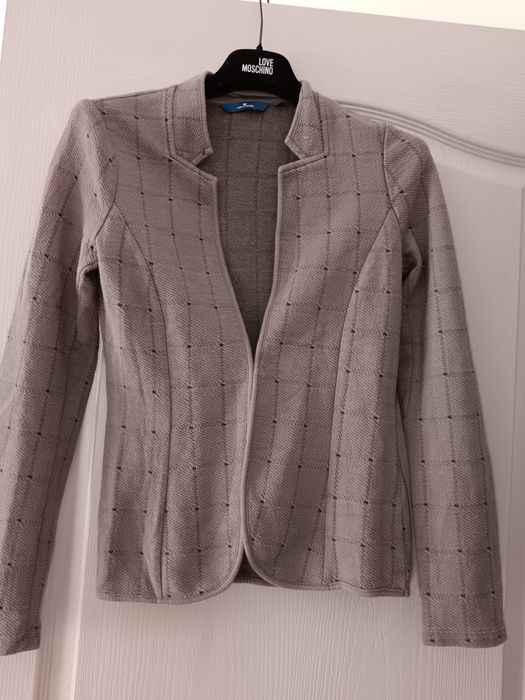 Blazer dama impecabil