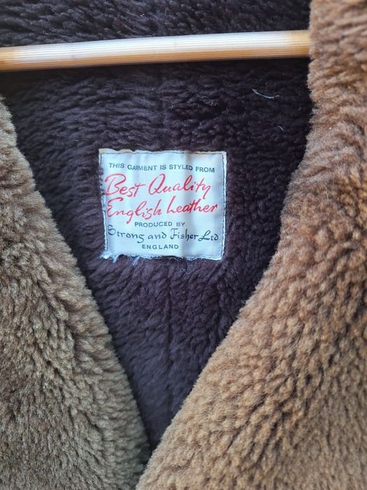 Două  cojoace mărime XXL ,Italia