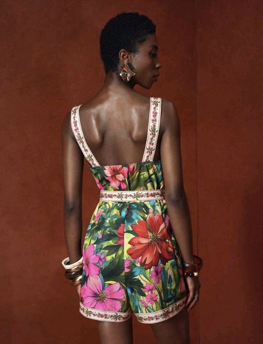 Дамски нов гащеризон