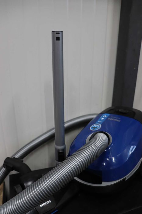 Philips Performer XD3110 прахосмукачка с торба Series 3000, 900W