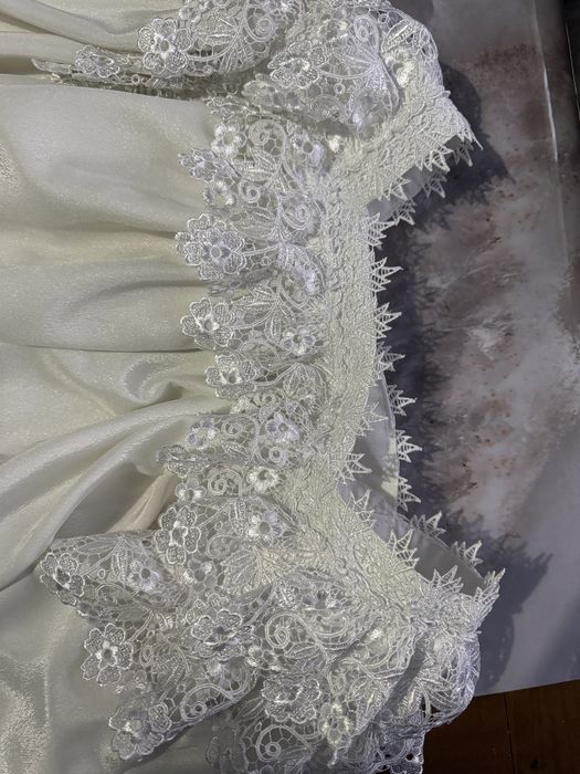 Camasa traditionala de maramures alba din satin