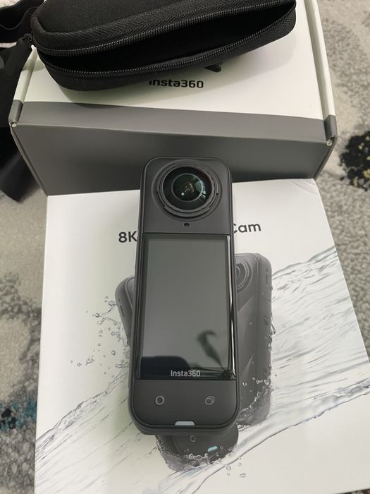 Vand camera Insta360 x5