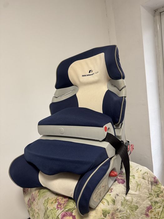 Детско столче БМВ isofix