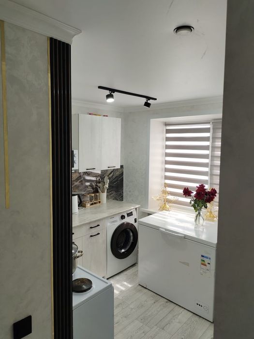 Продам квартиру 2 ком сатпаева 49