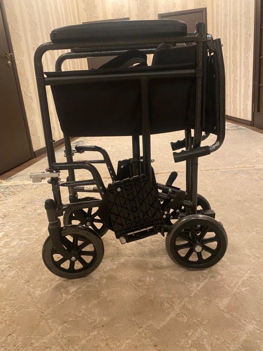 Инвалидная коляска