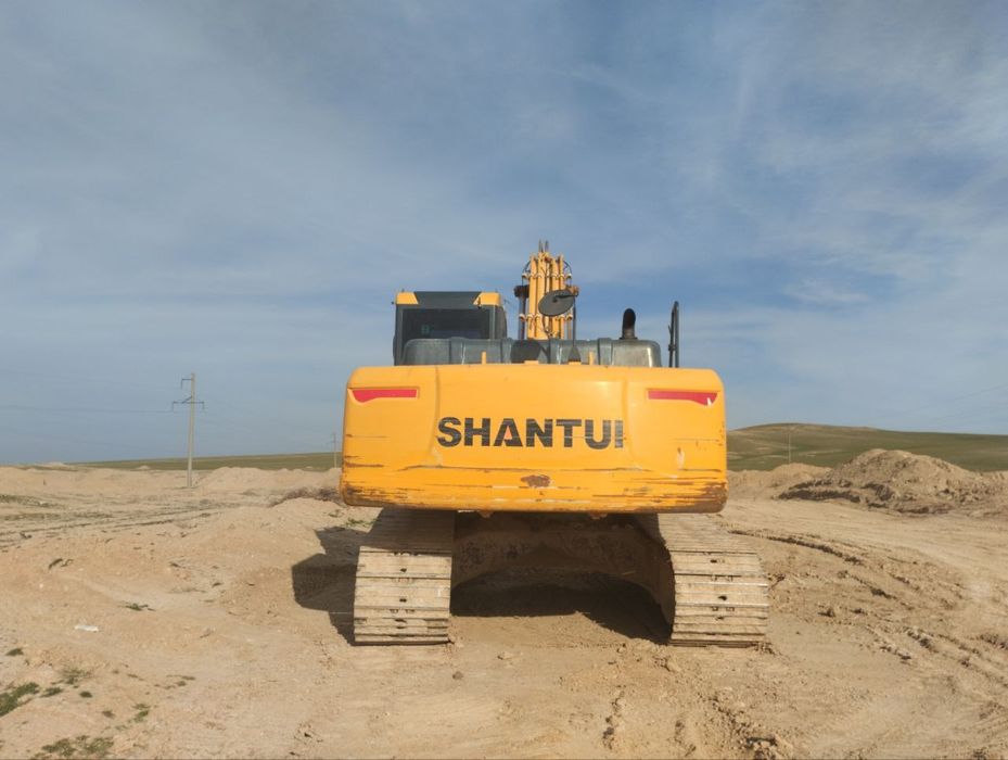 Продается Экскаватор Shantui s220 или сдается в аренду !