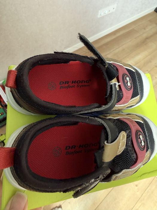 Продам сандали Dr Kong 25 рр