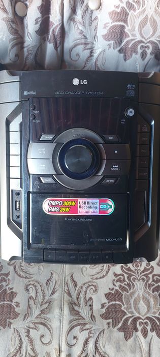 Продам музыкальный центр