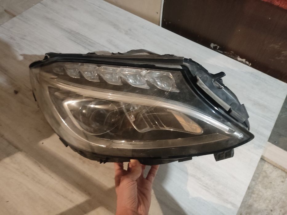 Фара правая Mersedes Benz w205