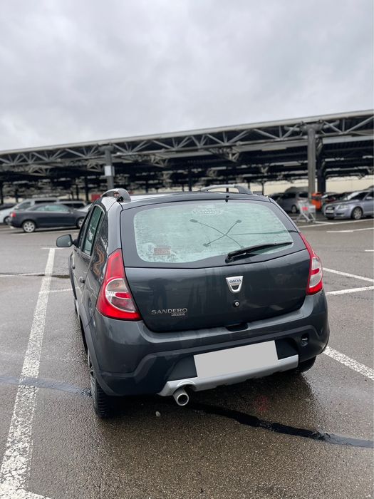 Vând Dacia Sandero Stepway 2010