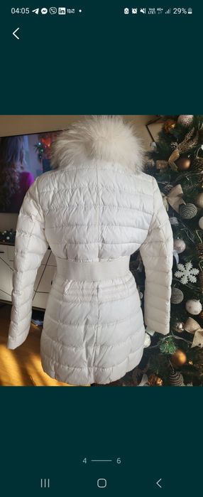 Зимно бяло яке с естествена яка от лисица