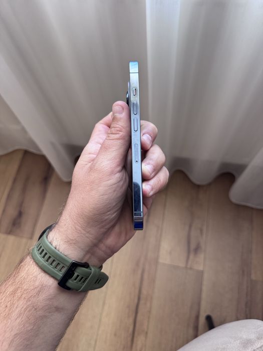 Vand Iphone 13 pro 256 gb sierra blue