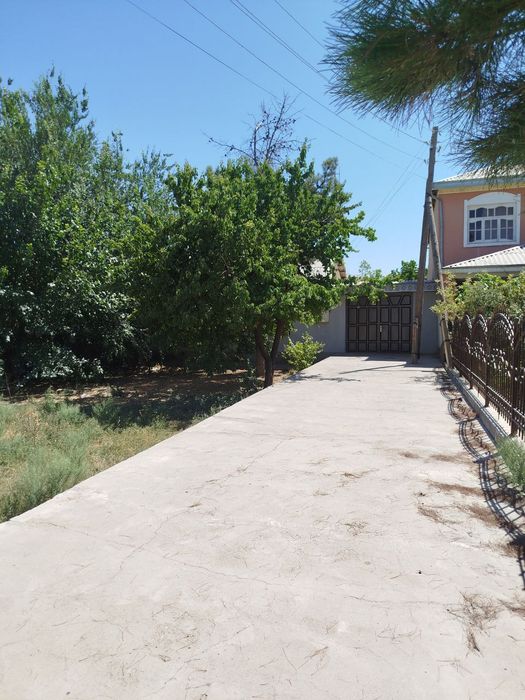 Hovli ijaraga beriladi