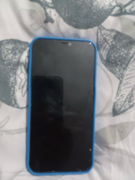 Vand iphone 12 pro max sau schimb