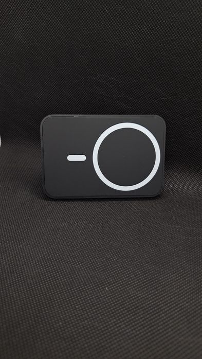 Магнитно зарядно за iPhone НОВО ! ! !