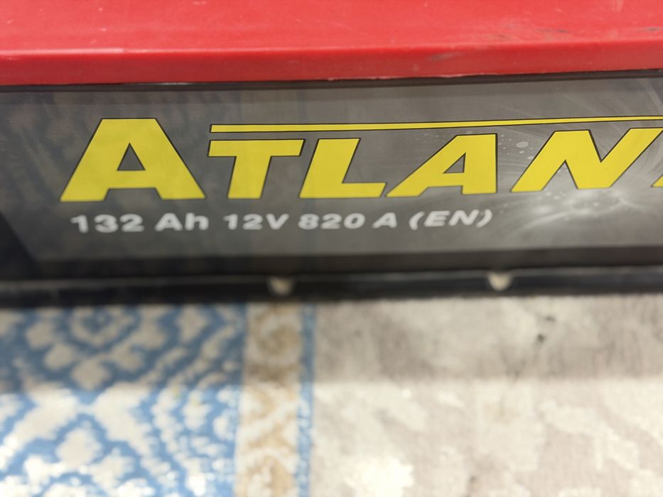 Продаётся акмулятор грузавой