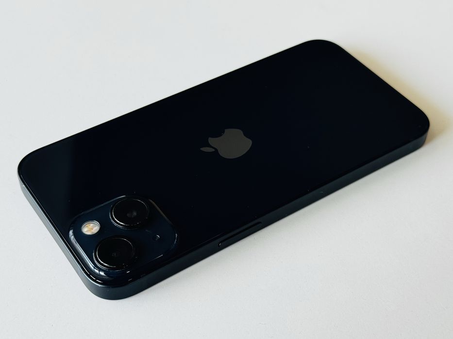 Iphone 13 128GB Black 100% Батерия! Гаранция 6 месеца