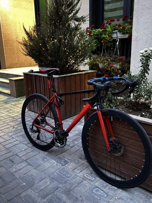 Шоссейник читайте описанее