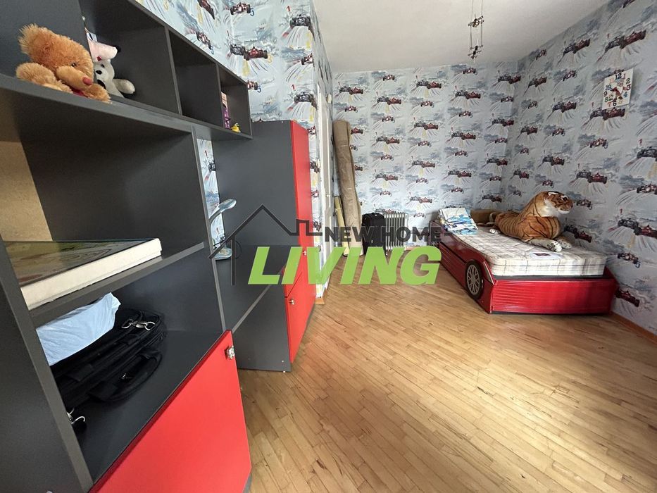 Продава се Къща в Перущица - 346 кв.м за 1099 €/кв.м - Снимка #3