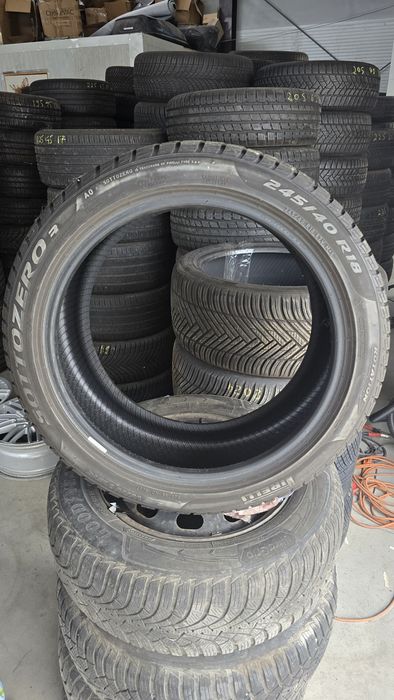 Anvelope Iarna Pirelli SottoZero 245 40 18