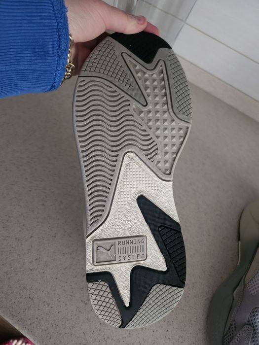 Adidasi Puma din piele intoarsa cu textil