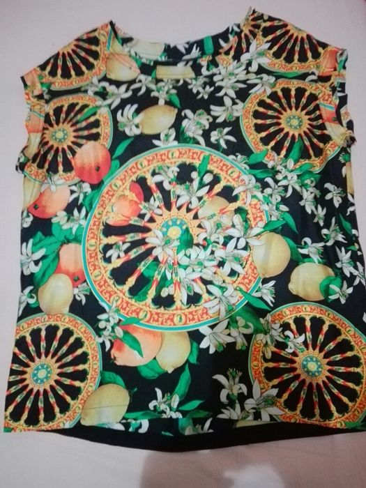 Bluza din matase marimea 38,impecabila purtata o data