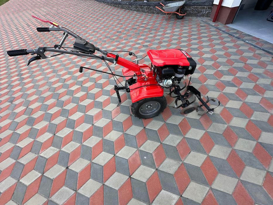Motocultor ROTAKT 13 CP, 2+1 viteze, stare excelentă, cu accesorii complete