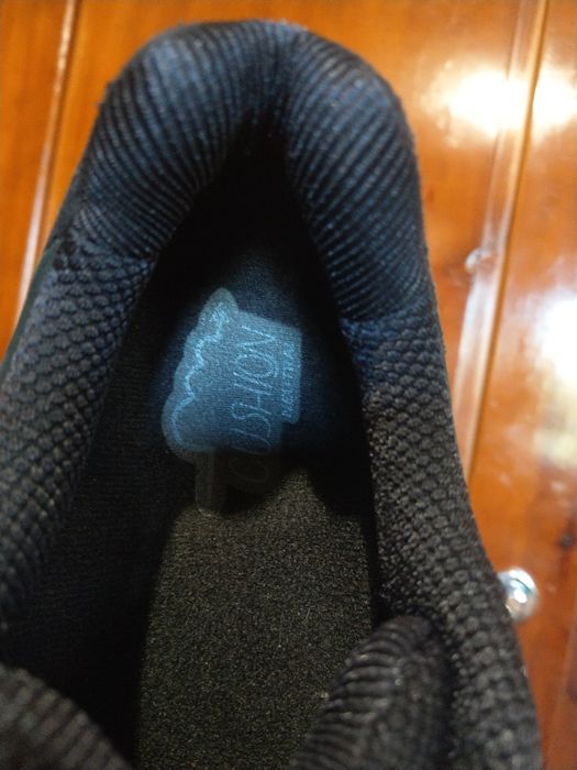 Brooks 43нм. 27,6см.