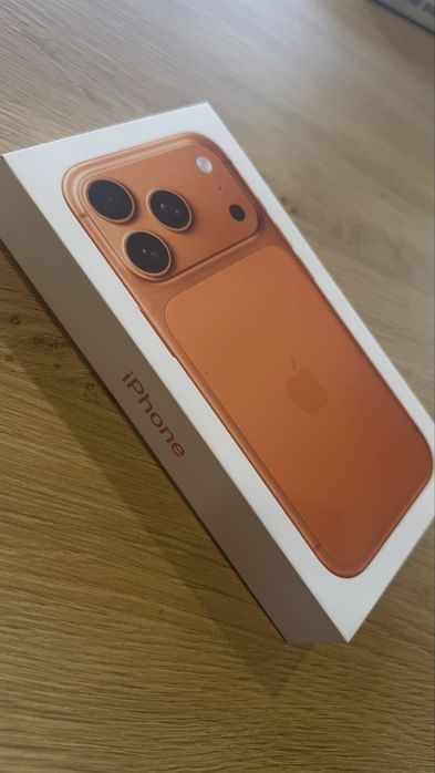 Iphone 17 pro 256gb orange