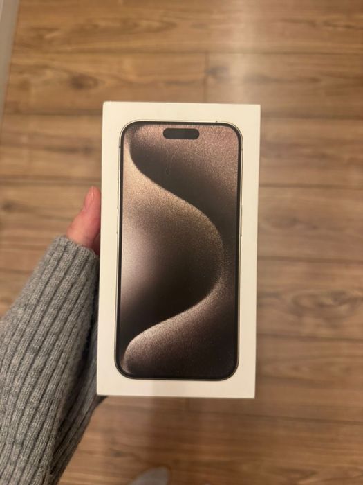 Iphone 15 pro в отличном состоянии