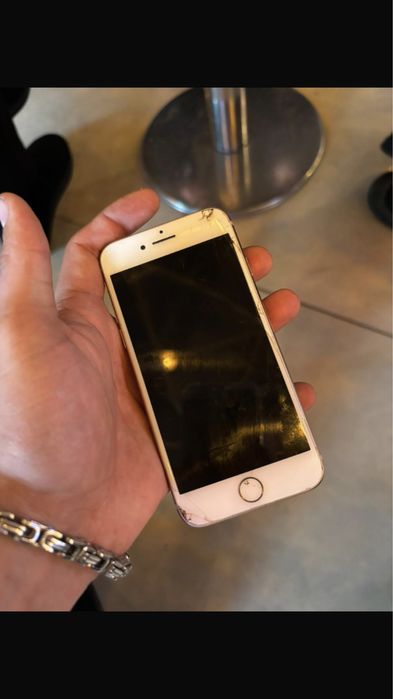 Айфон 8, 64 памяти, 100% акб