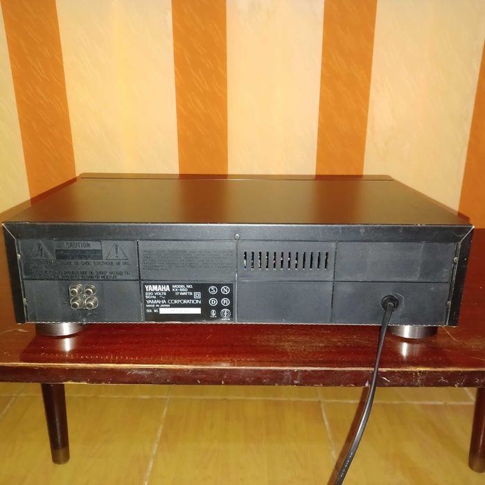 Casetofon deck Yamaha KX-650