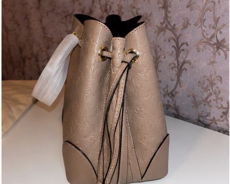 Сумка Louis Vuitton