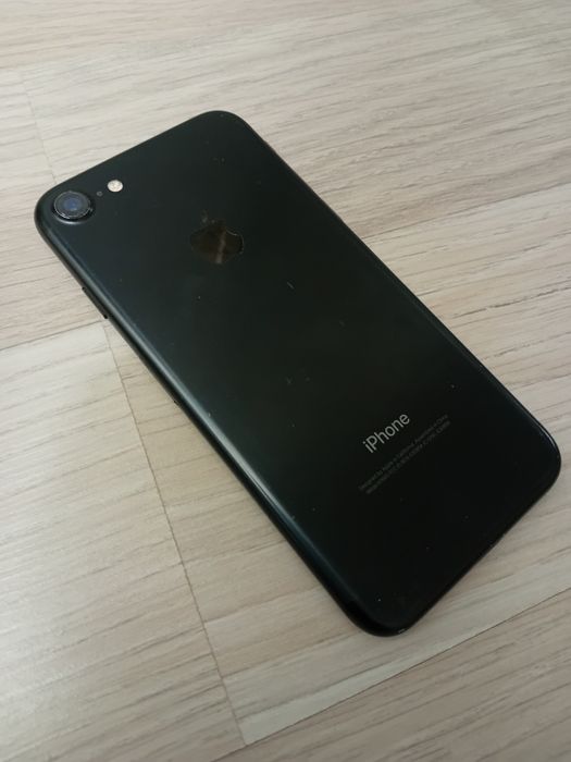 iPhone 7 128 Холати яхши