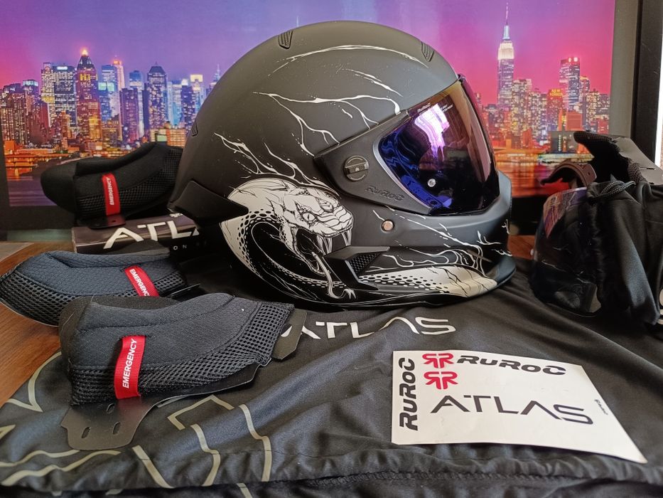 Мото шлем от бренда RUROC ATLAS 2.0