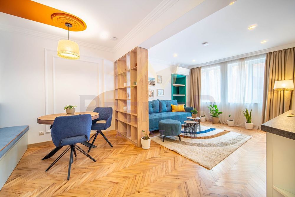 Продава се Двустаен апартамент в Варна, Гръцка махала - 55 кв.м за 2736 €/кв.м - Снимка #3