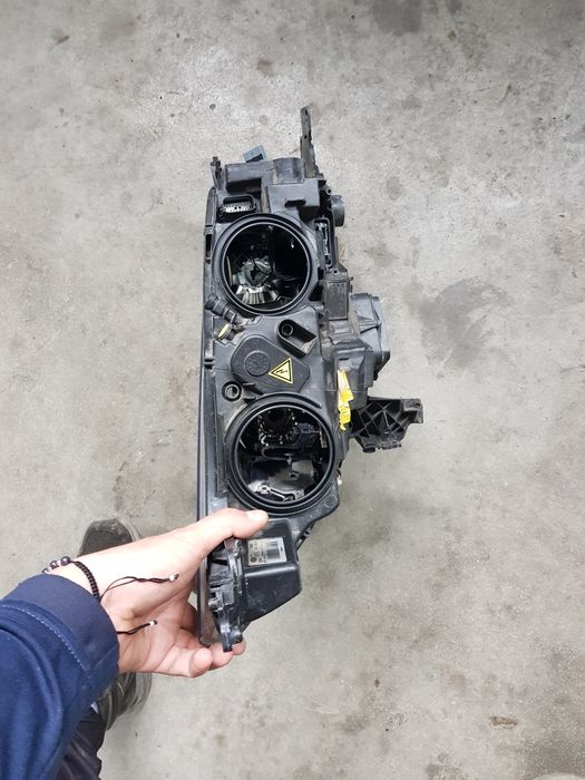 Far xenon stanga ford kuga 2 ,2017,2018,2019,2020